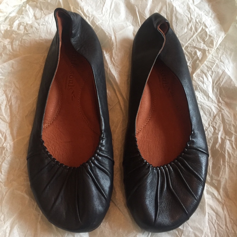 Gentle Souls by Kenneth Cole for Eileen Fisher